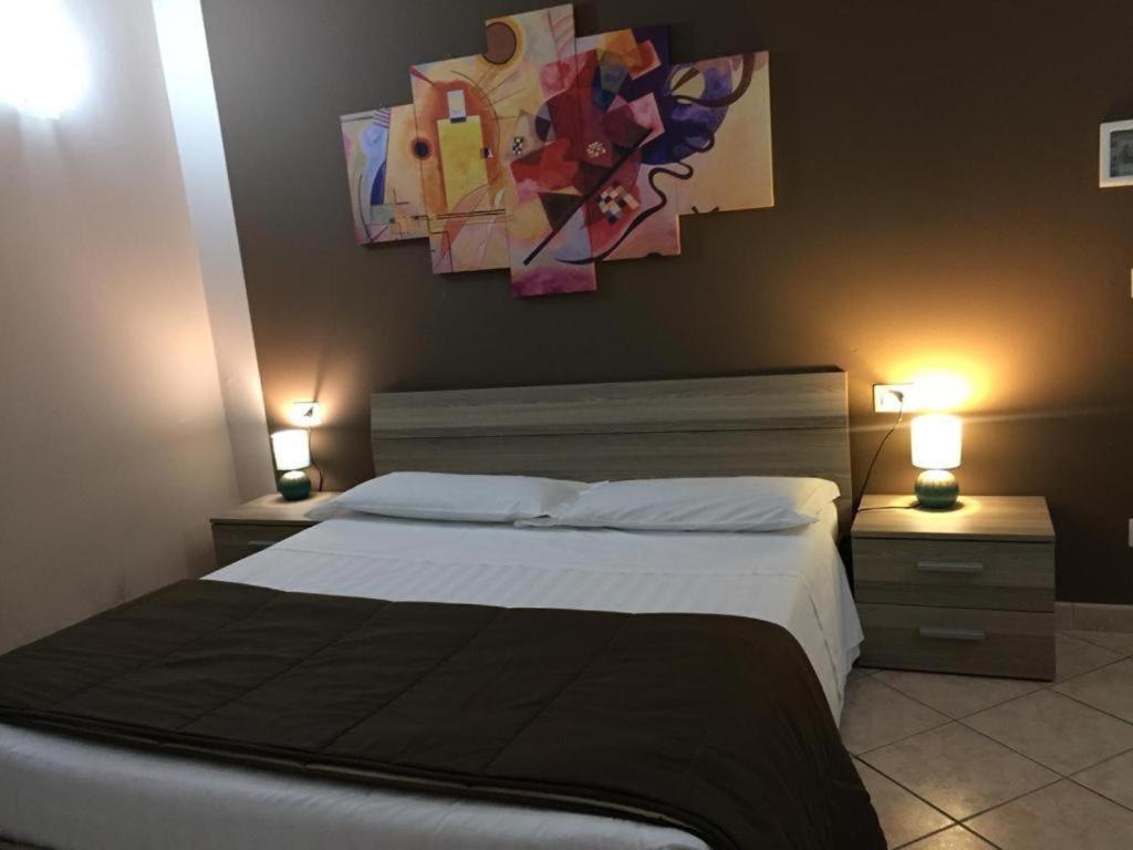 Ded 2 Only Sleep Bagno Privato Appartement Parma Buitenkant foto